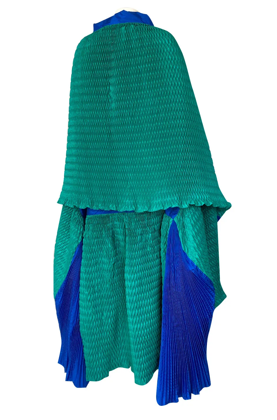 Rare 1980s Isabel Canovas Huge Pleated Green & Blue Silk Shawl Cape