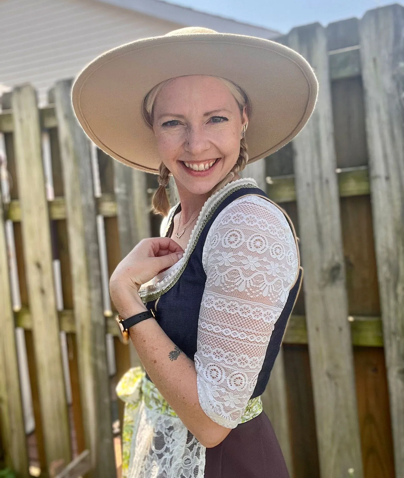 Scoop Neck Lace Dirndl Blouse